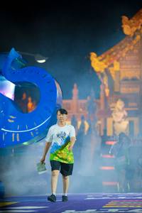 BIB: 
                            <button type="button" onclick="openModal(22479513)" class="btn btn-primary btn-sm float-right btn-popup" data-toggle="modal" data-target=".modal-high-quality">
                        <i class="fas fa-shopping-cart"></i> Add to Cart
                    </button>
                                            <button type="button" onclick="isThisMe(22479513, true)" class="btn btn-success btn-sm float-right btn-popup btn-isme hidden" data-toggle="tooltip" data-placement="bottom" title="นี่คือรูปของคุณใช่ไหม คลิกที่นี่เพื่อเอาเข้าอัลบั้ม">
                        <i class="fas fa-plus"></i> Add to album
                    </button>
                    <button type="button" onclick="isThisMe(22479513, false)" class="btn btn-warning btn-sm float-right btn-popup btn-isnotme hidden">
                        <i class="fas fa-ban"></i> Remove from album
                    </button>